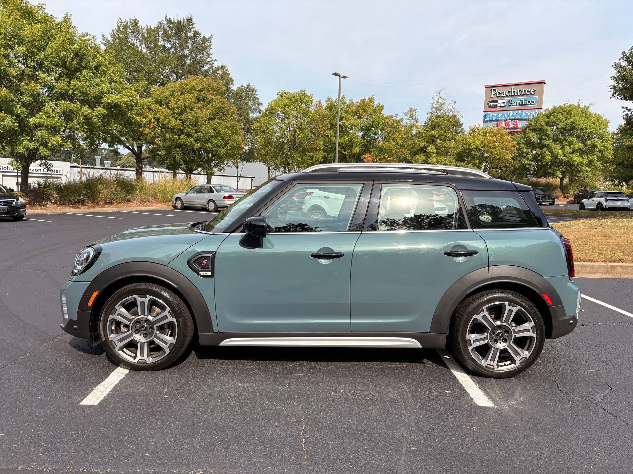 2022 Mini Countryman S photo 2