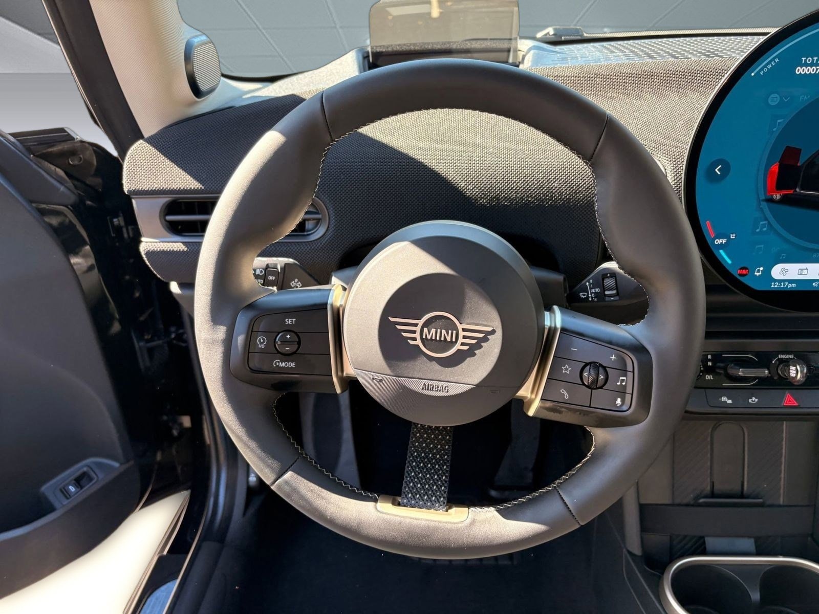 2026 MINI Hardtop 2 Door - Photo 17