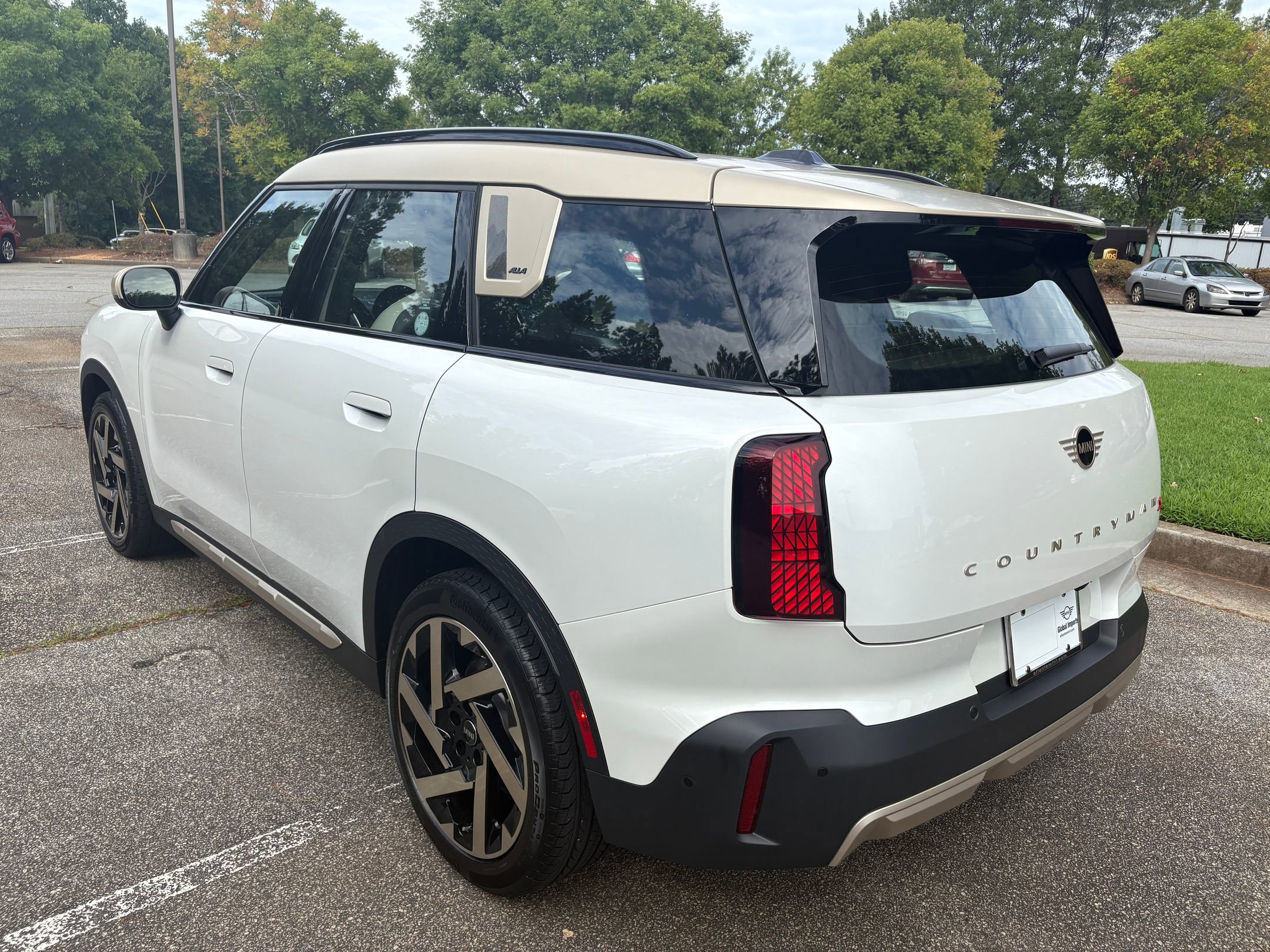 2025 Mini Countryman S ALL4 photo 3