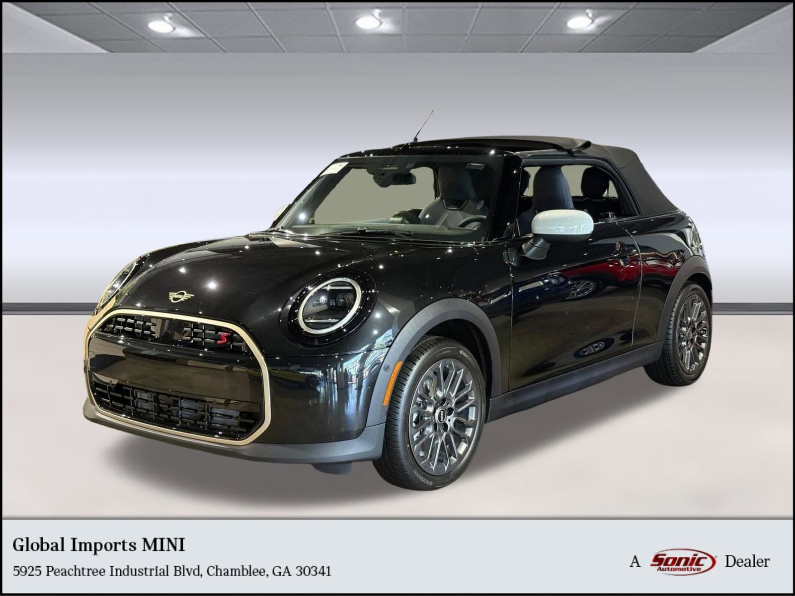 2025 MINI Convertible S's photo