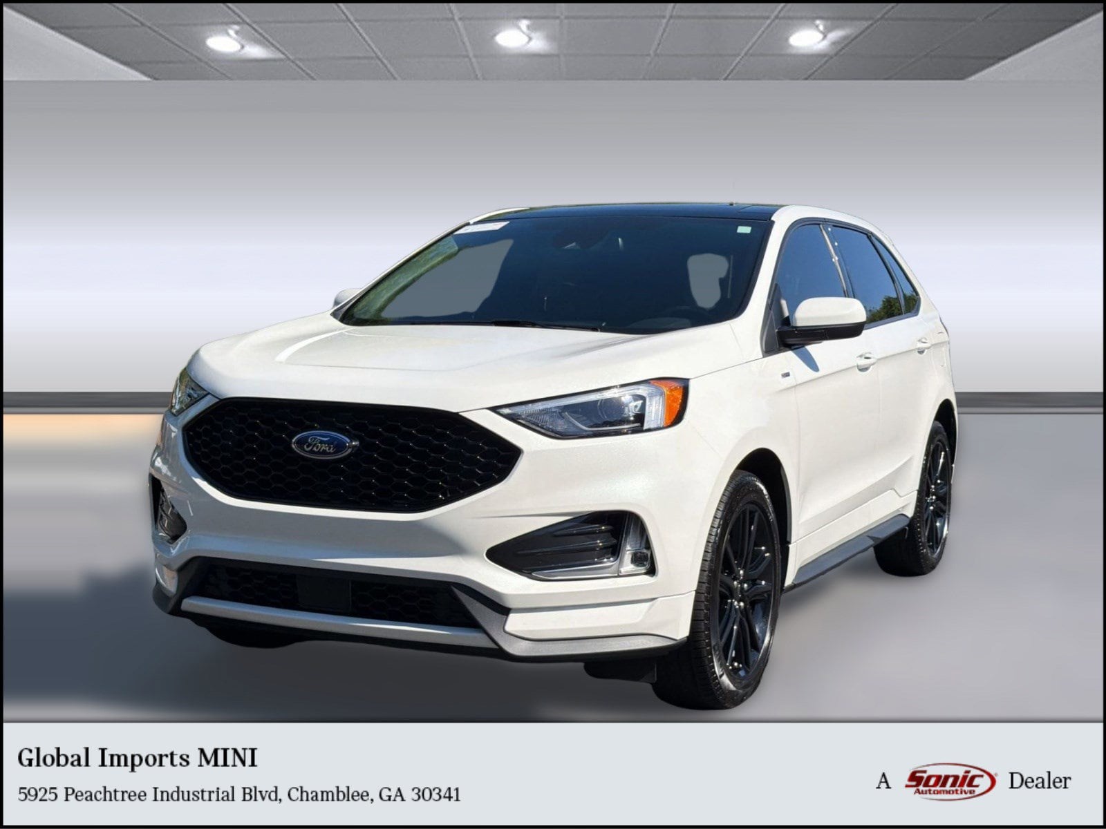 2022 Ford Edge ST-Line AWD's photo