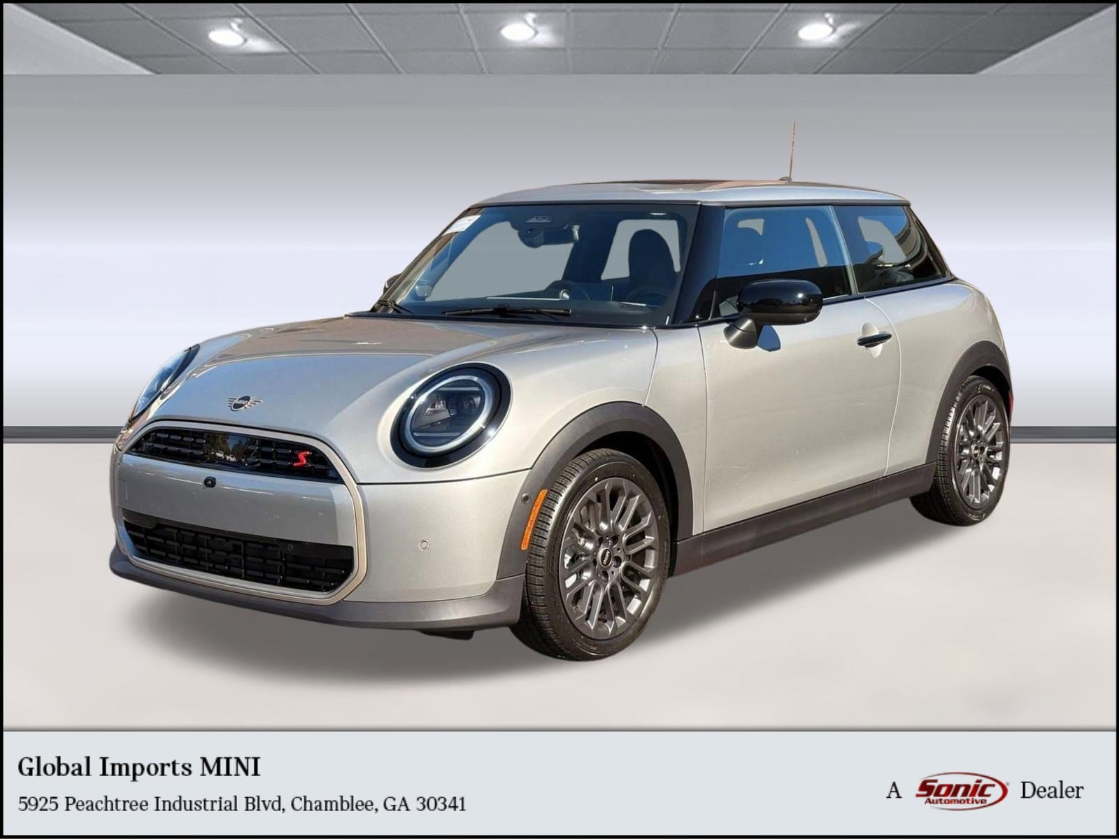 2026 MINI Hardtop 2 Door S's photo