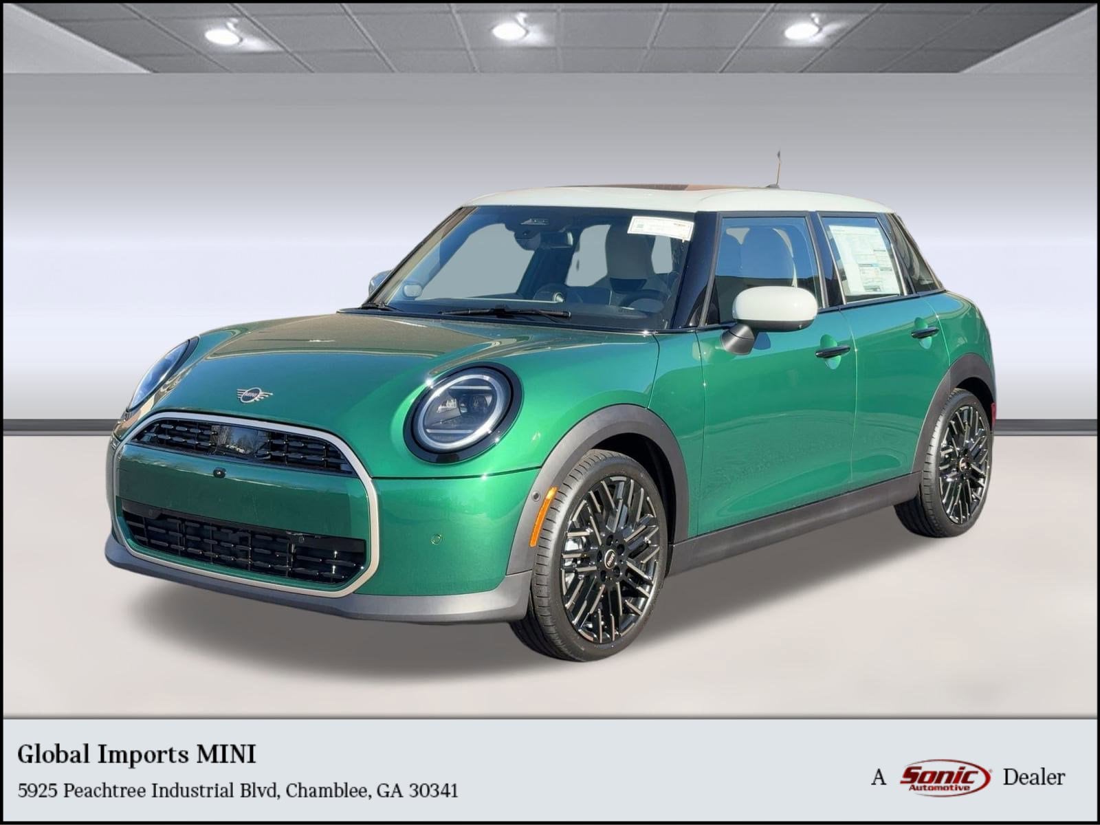 2026 MINI Hardtop 4 Door's photo
