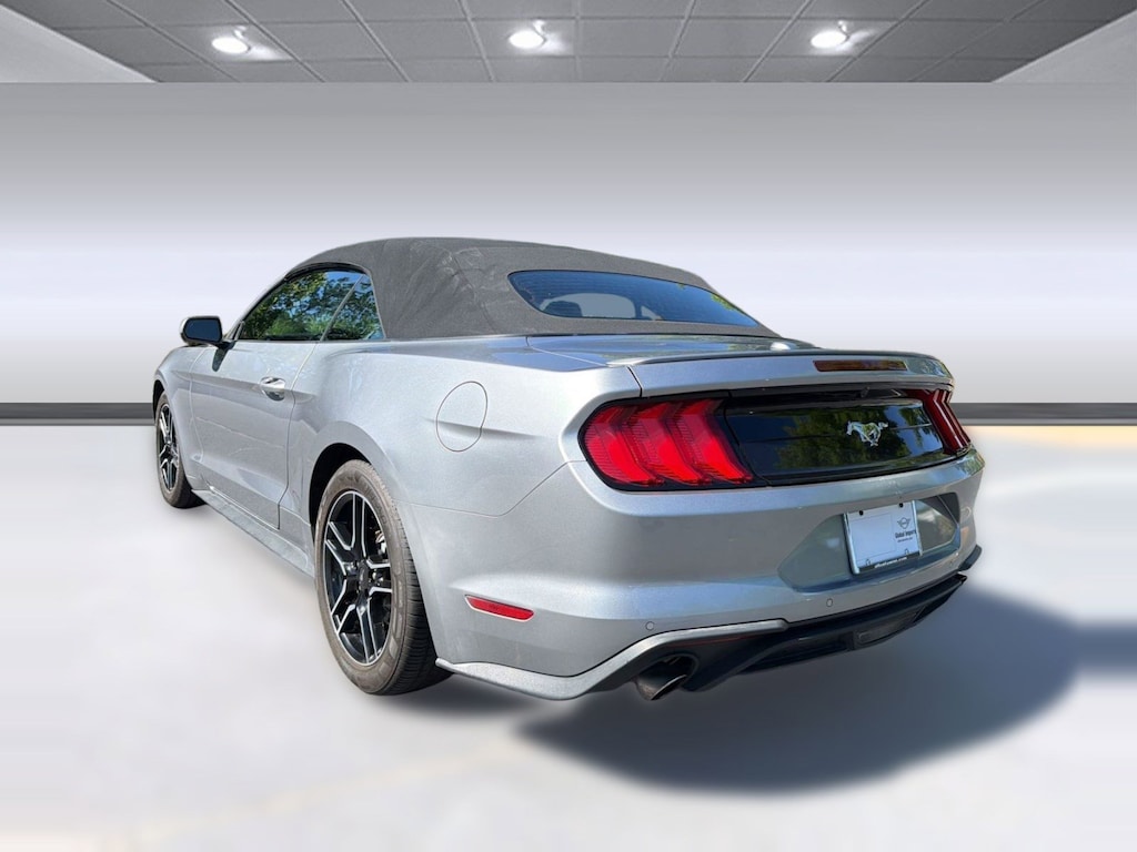 Used 2022 Ford Mustang Convertible