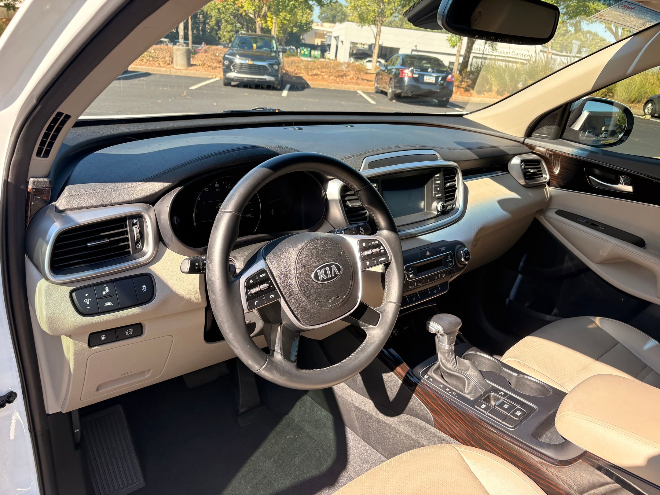 2020 Kia Sorento EX photo 3