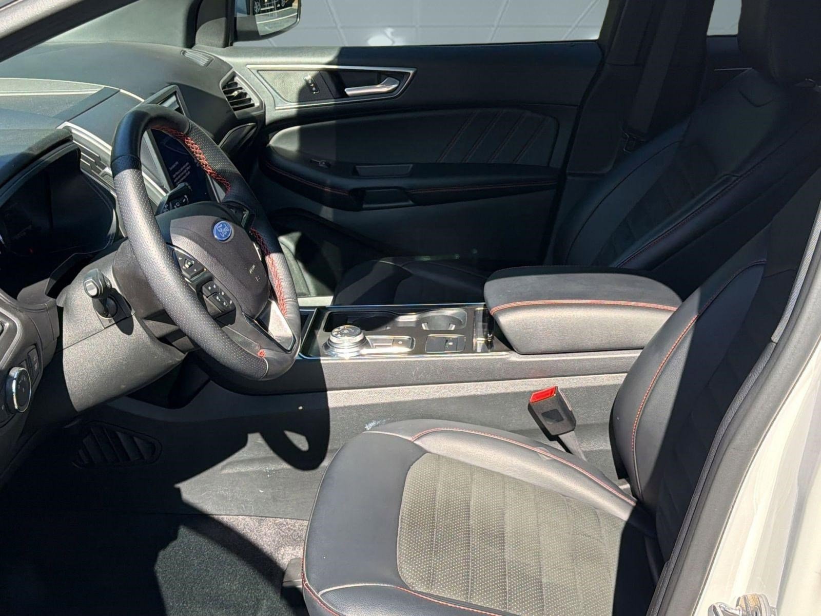 Edge SUV