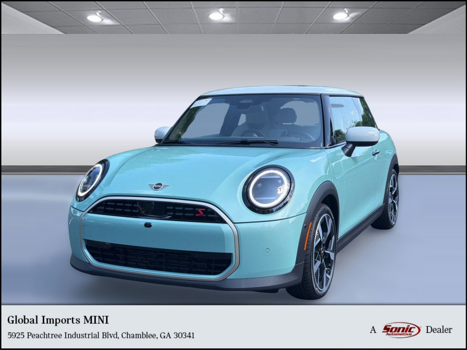 2026 MINI Hardtop Cooper S's photo