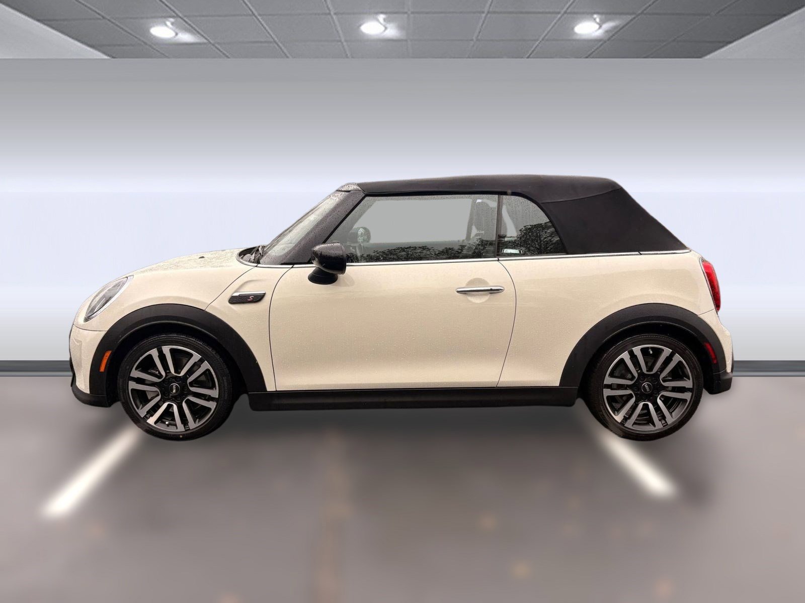 2022 Mini Cooper S Convertible photo 2