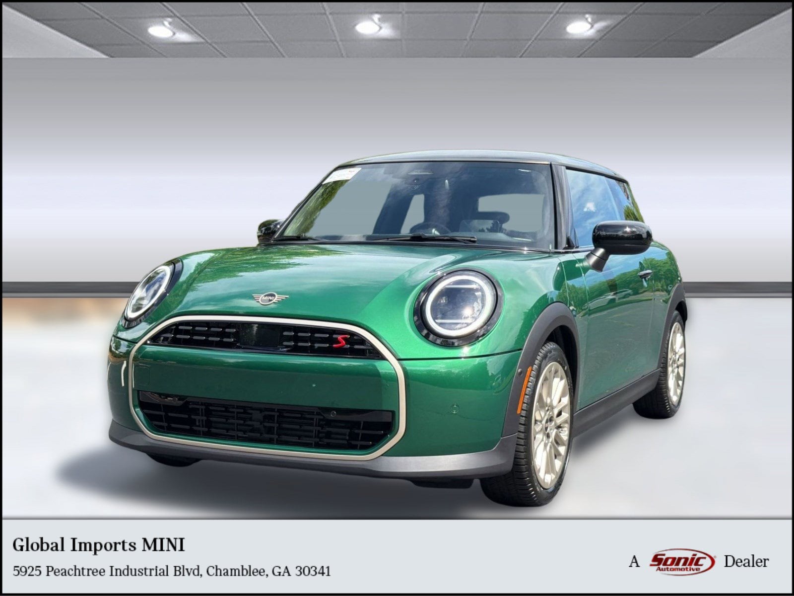 2026 MINI Hardtop Cooper S Signature's photo