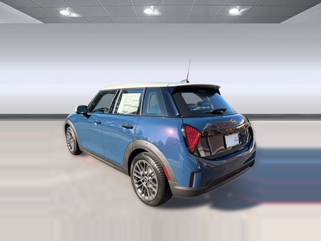 New 2026 MINI 4 Door Signature Plus Hatchback