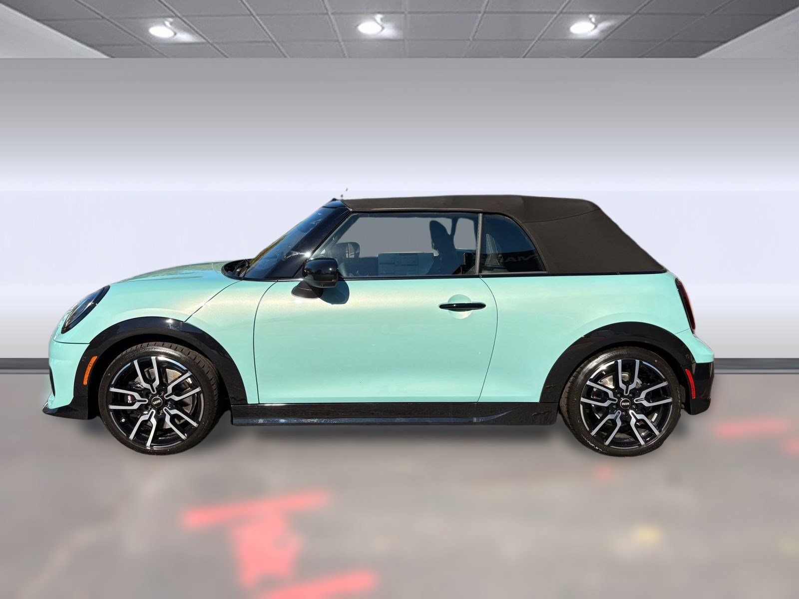 2026 Mini Cooper Convertible Iconic photo 2