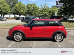 2025 MINI Hardtop 2 Door Iconic Hatchback