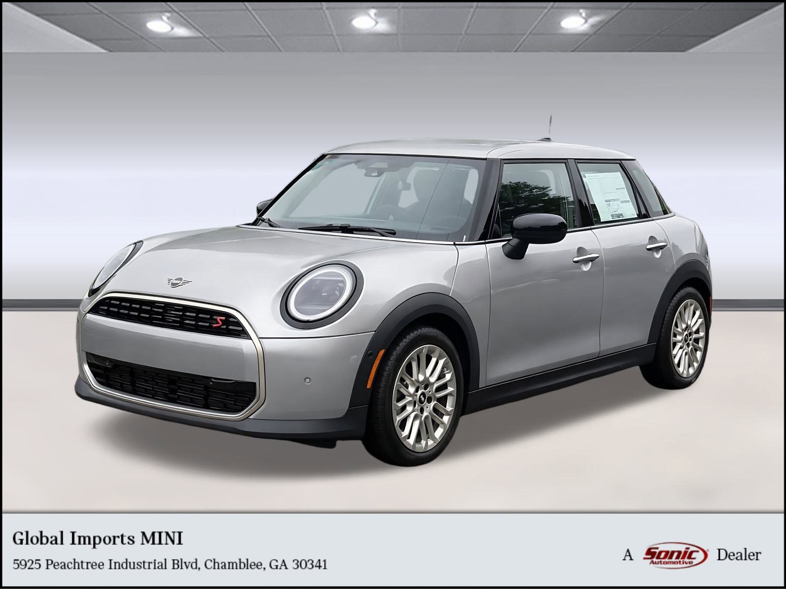 2025 MINI Hardtop 4 Door S's photo