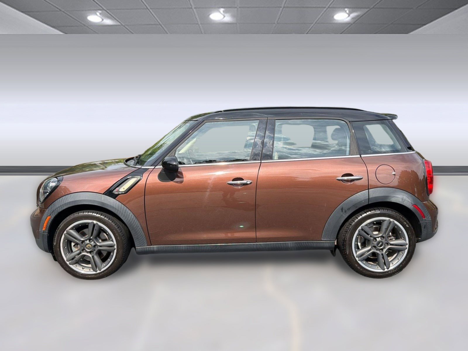 Used 2015 MINI Countryman Countryman S with VIN WMWZC3C50FWT05699 for sale in Chamblee, GA