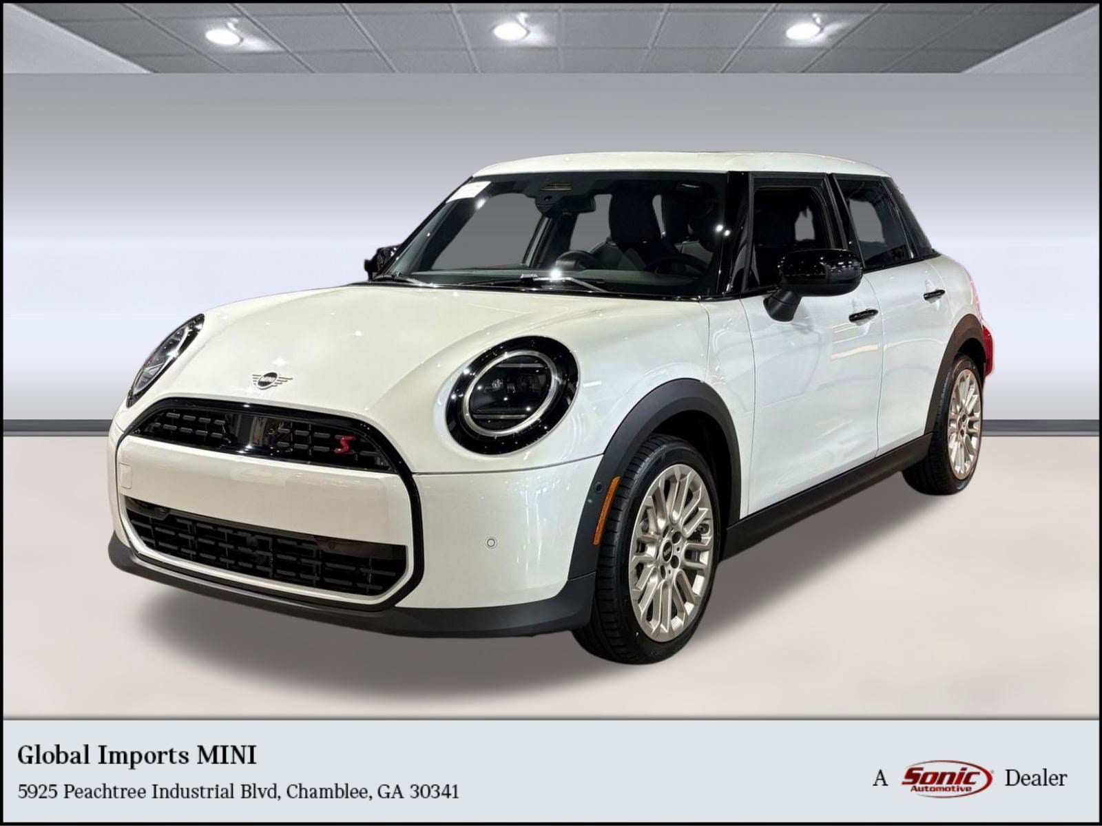 2026 MINI Hardtop 4 Door S's photo