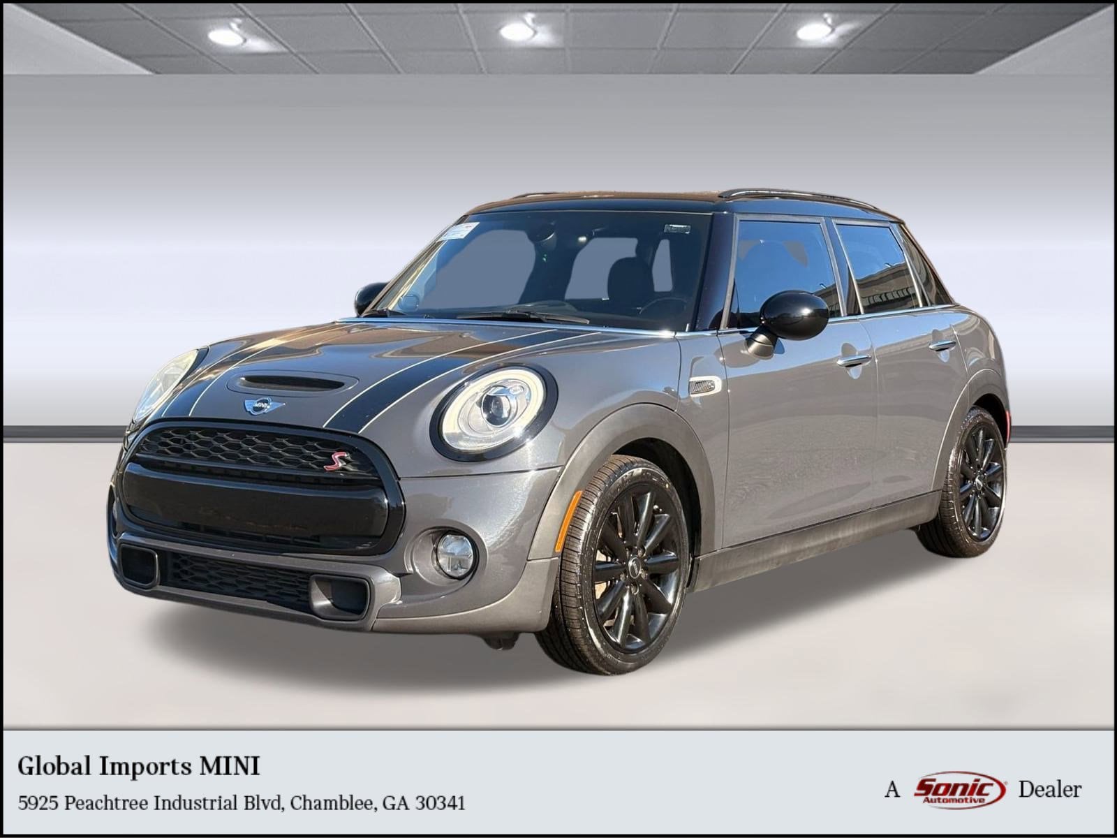 2017 MINI Cooper S's photo
