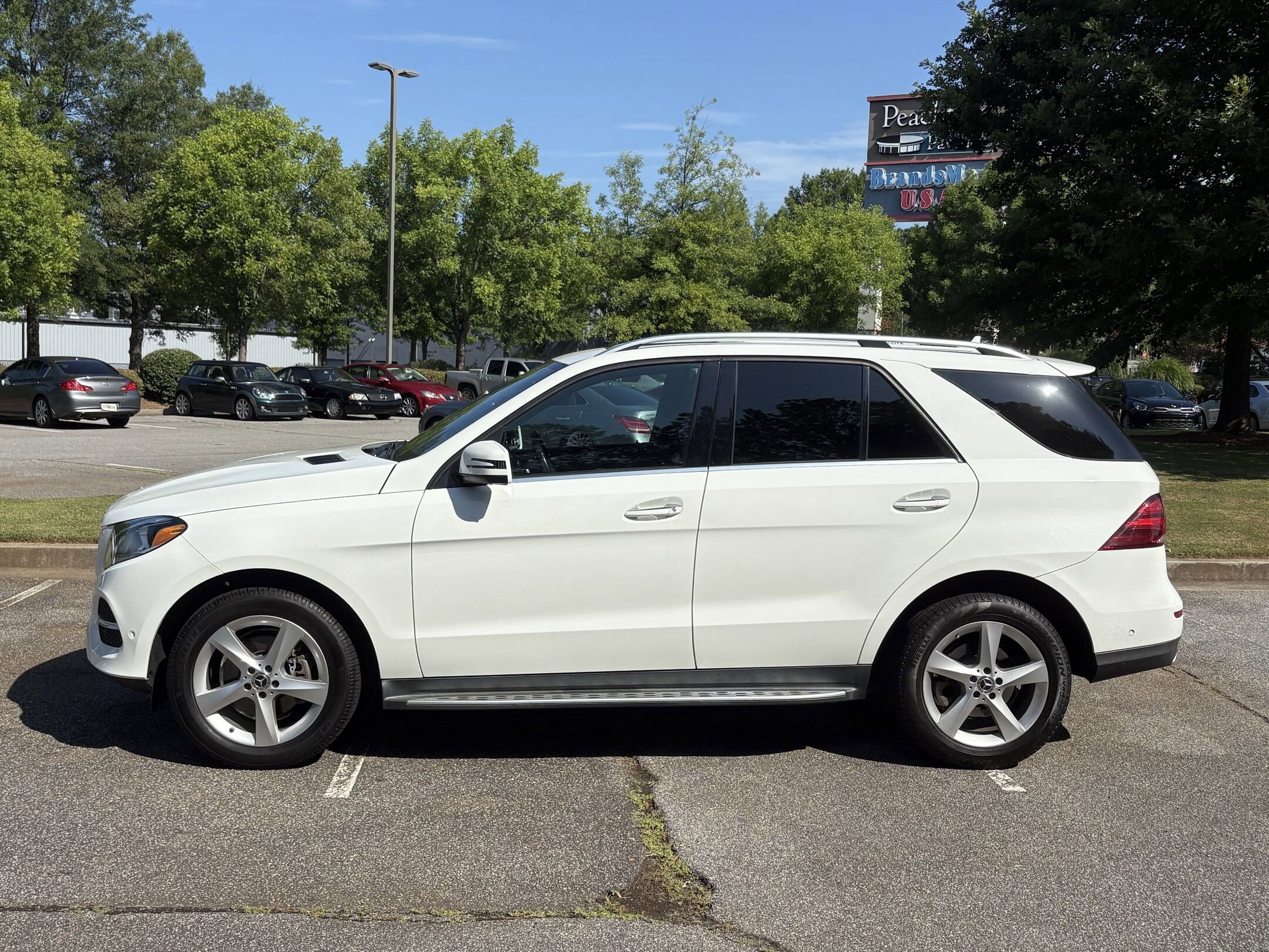 2018 Mercedes Benz GLE 350 photo 2