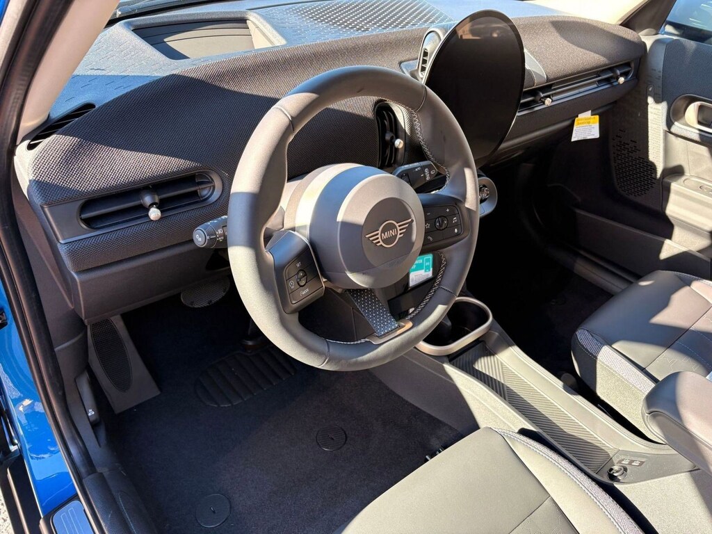 New 2026 MINI 4 Door Signature Plus Hatchback