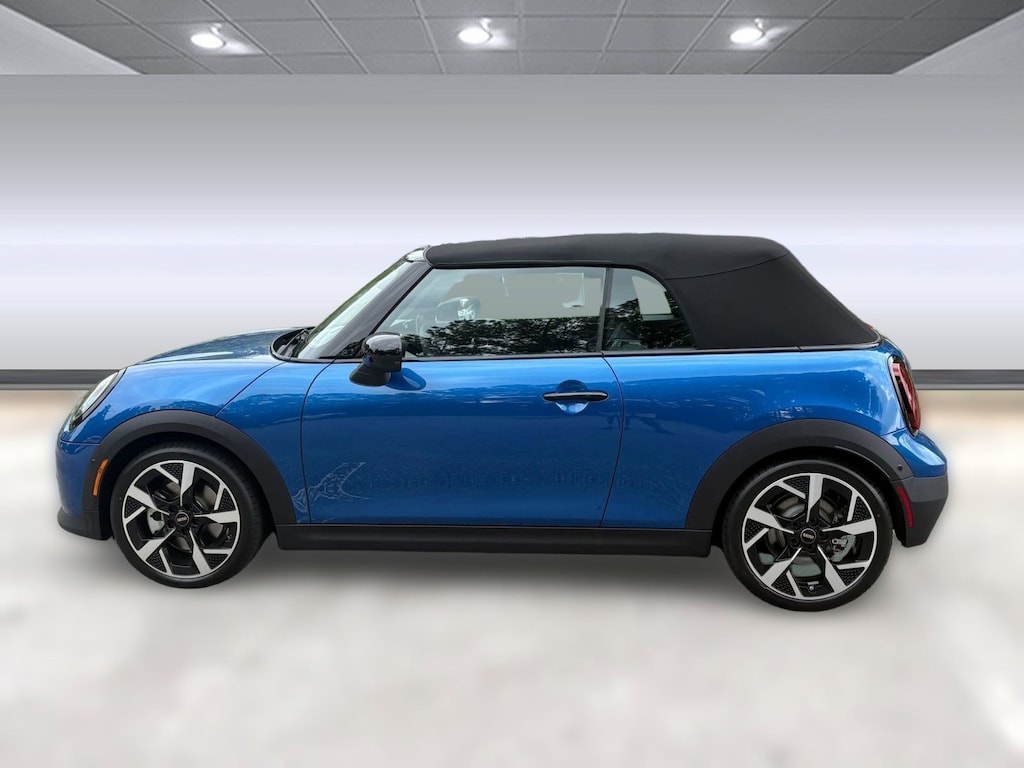 New 2025 MINI Convertible Signature Plus Convertible