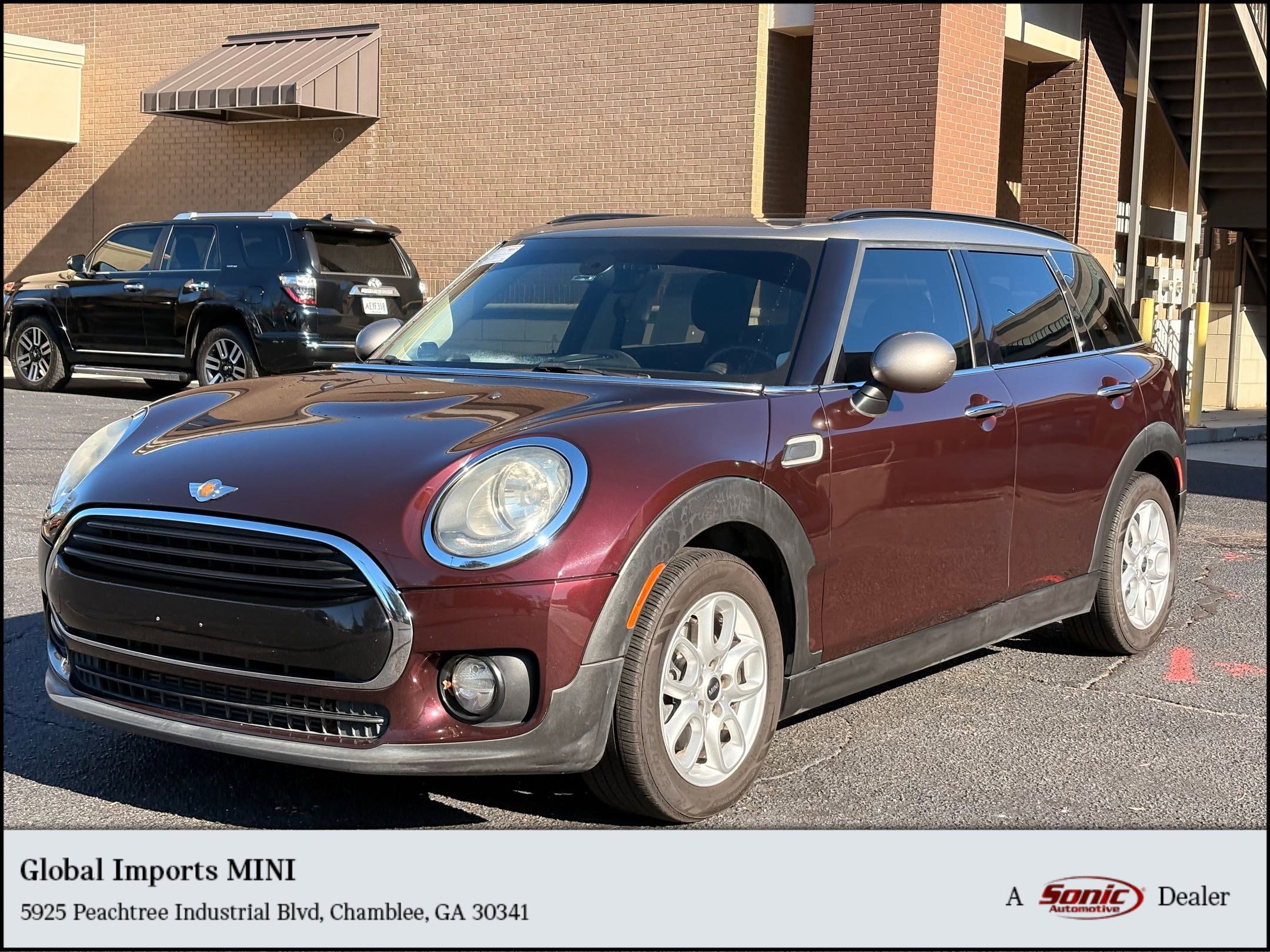 2016 MINI Clubman Base's photo