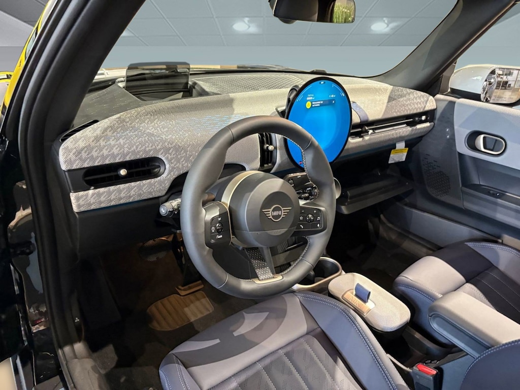 New 2025 MINI Convertible Signature Plus Convertible