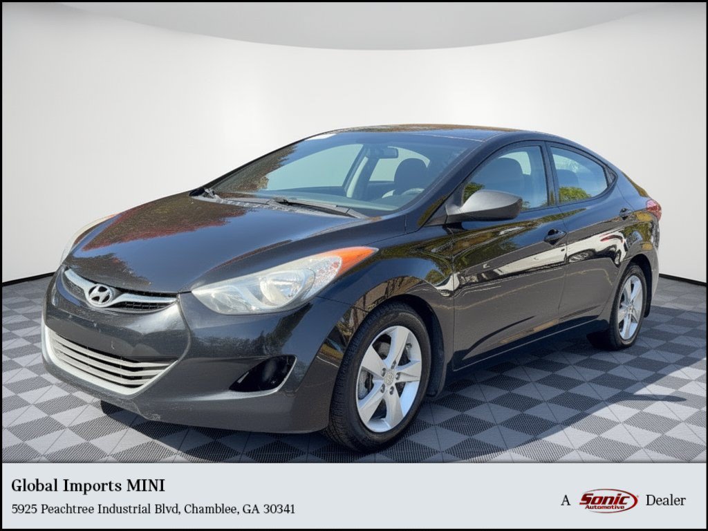  Hyundai Elantra