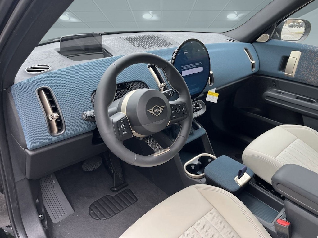 New 2025 MINI Countryman Iconic SUV