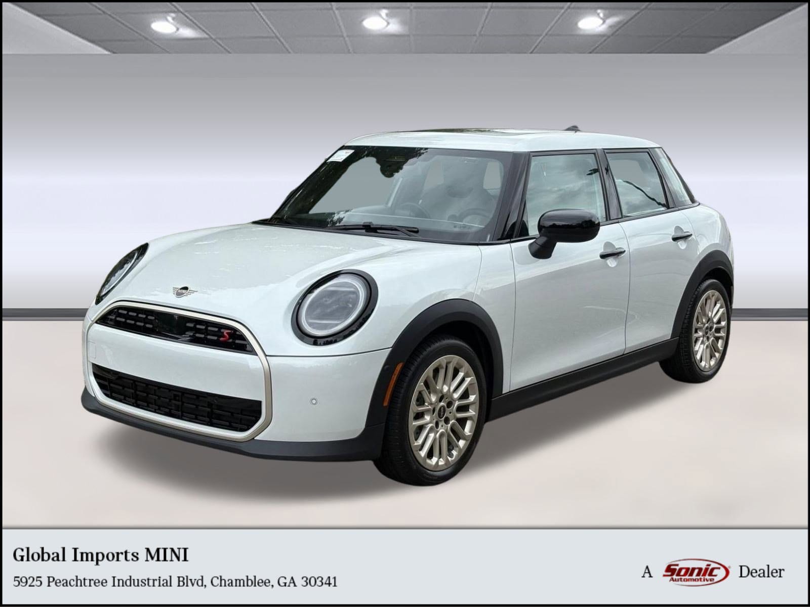 2025 MINI Hardtop 4 Door S's photo