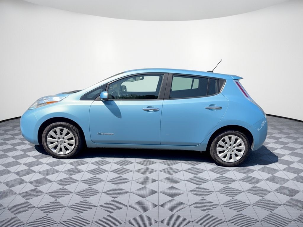 Used 2015 Nissan LEAF S Hatchback