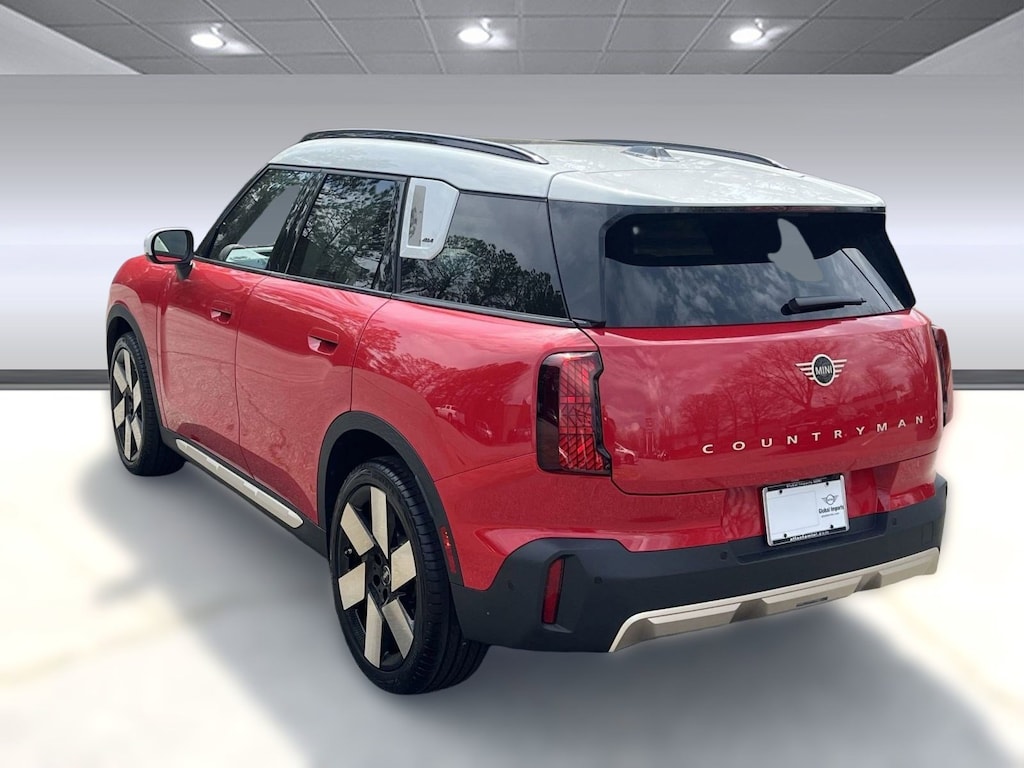 New 2025 MINI Countryman Iconic SUV
