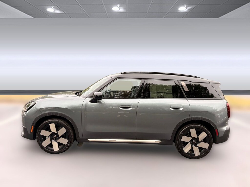 New 2026 MINI Countryman Iconic SUV