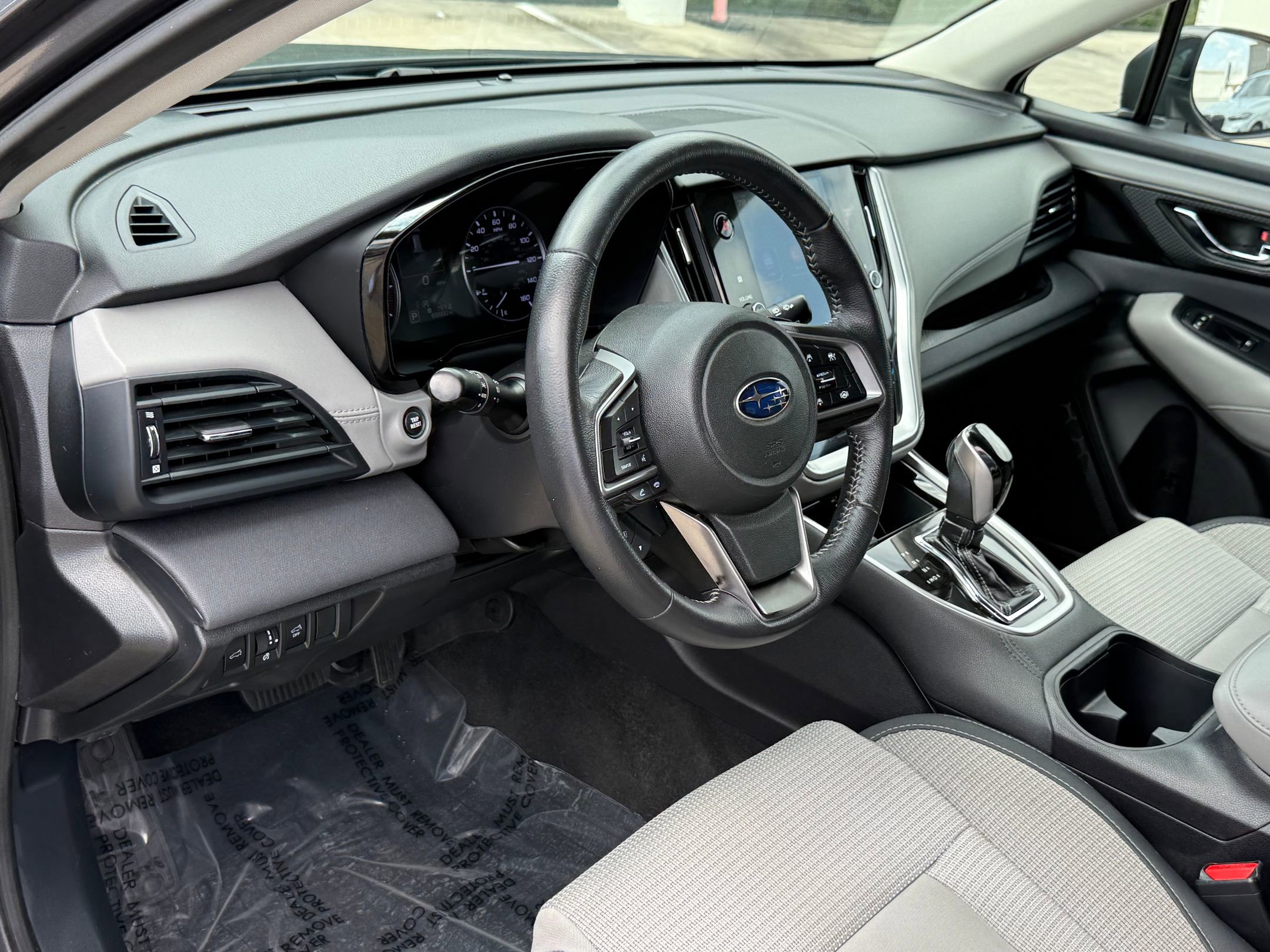 2020 Subaru Outback Premium photo 3