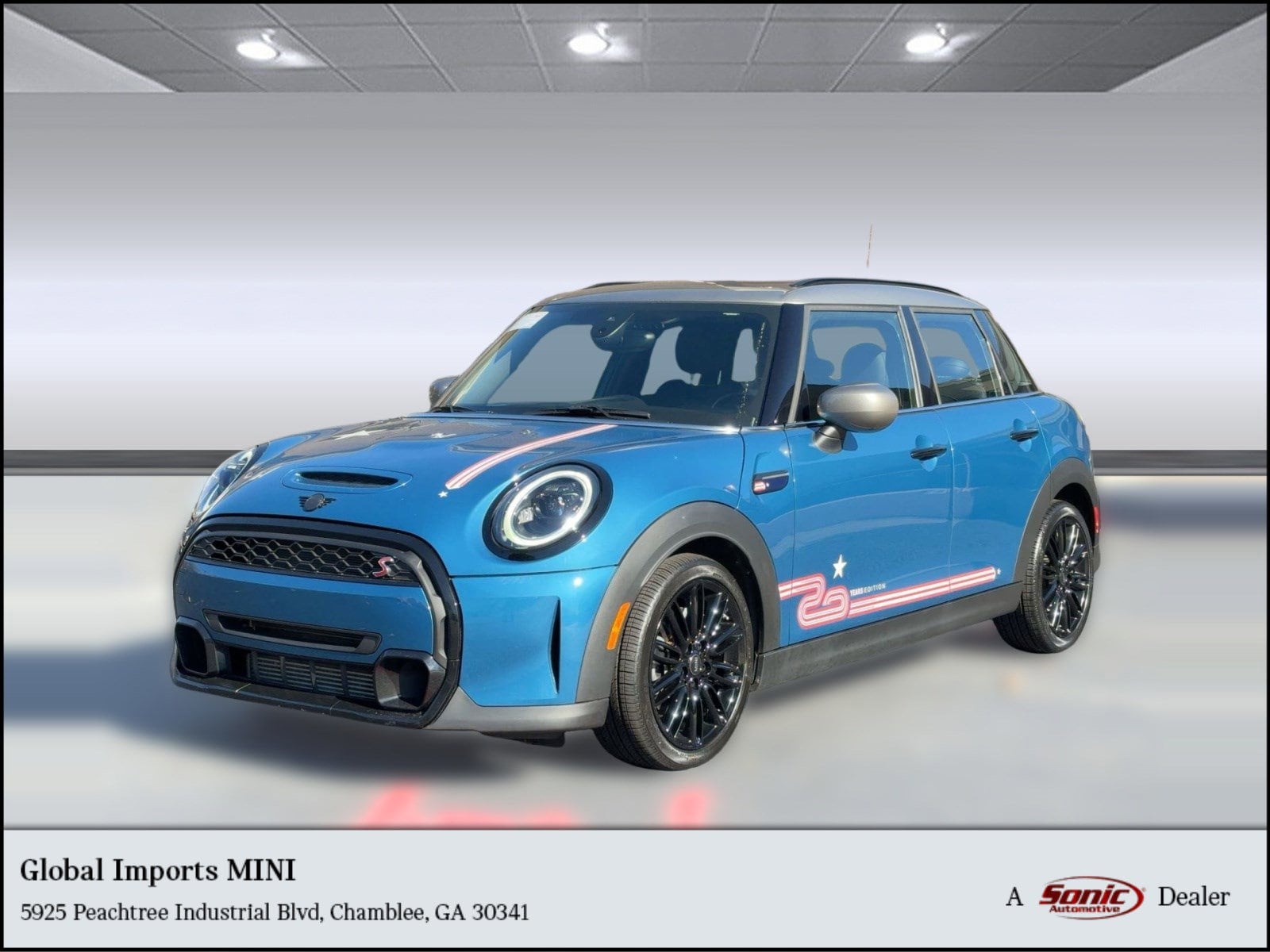 2023 MINI Hardtop 4 Door S's photo