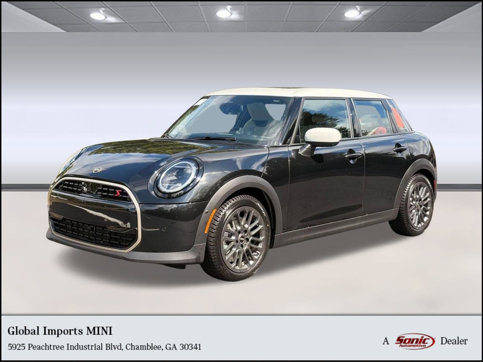 2026 MINI Hardtop 4 Door S's photo