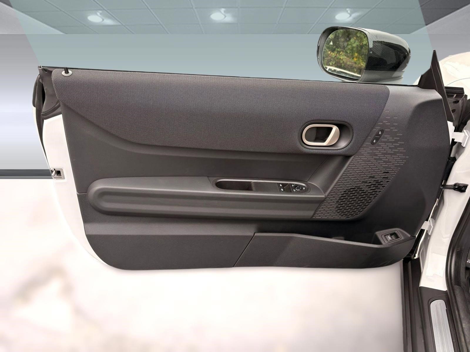 2026 MINI Hardtop 2 Door S - Photo 21