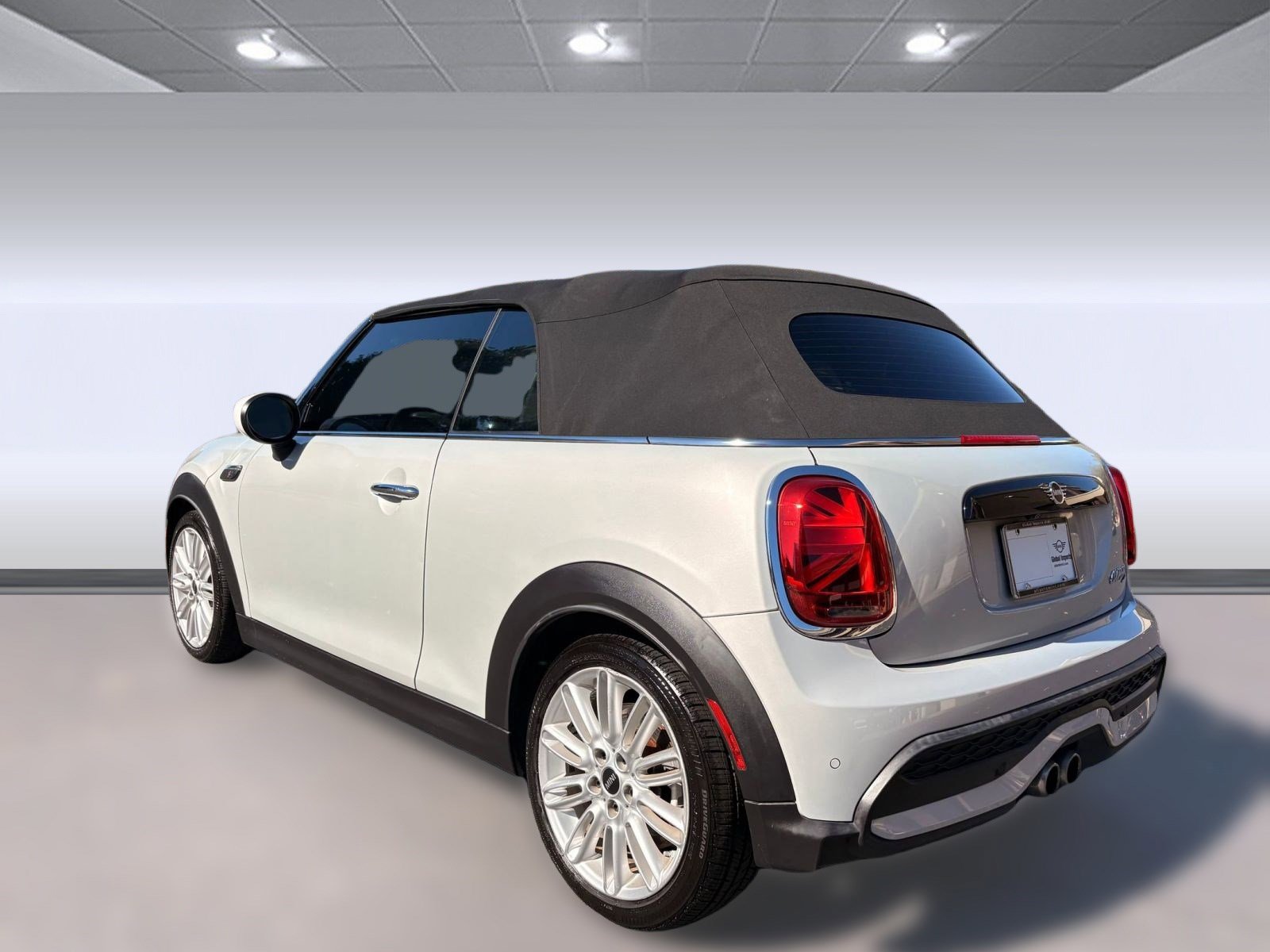 2023 Mini Cooper Convertible S photo 3