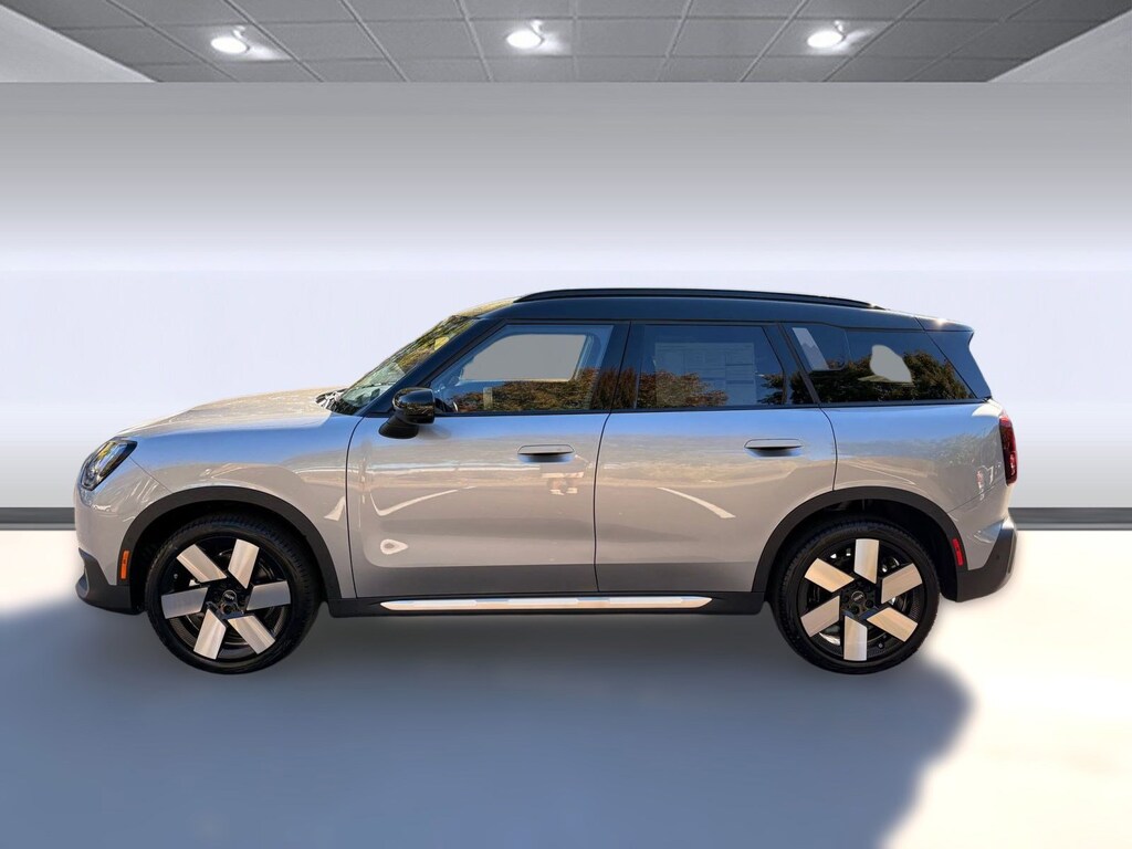 New 2026 MINI Countryman Iconic SUV