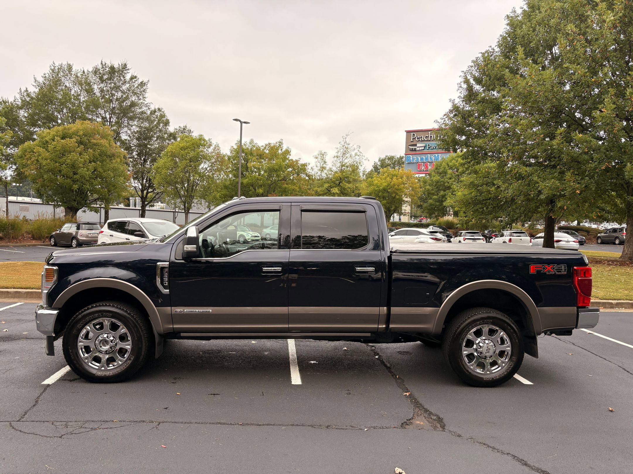 2021 Ford F-350 King Ranch photo 2