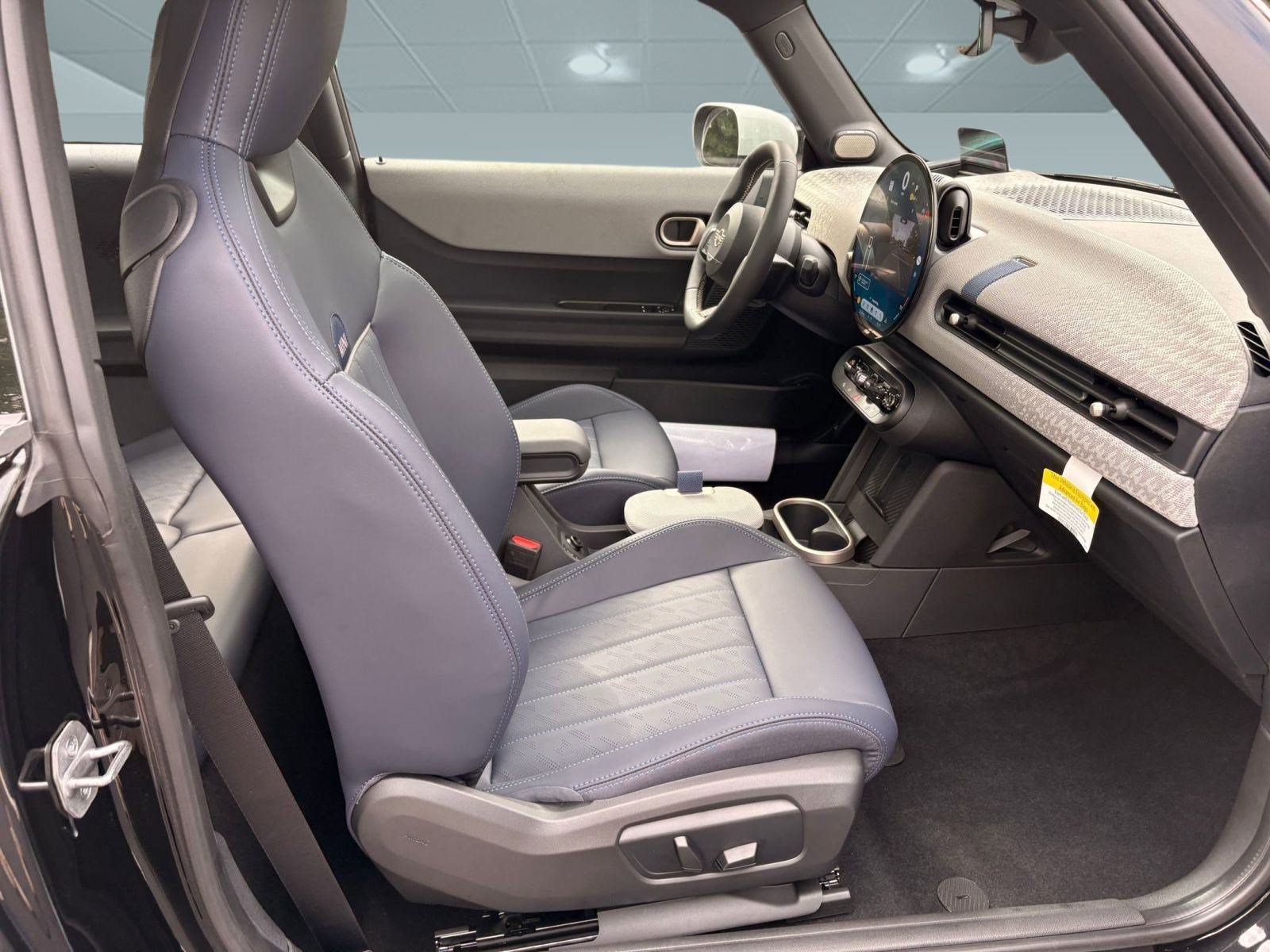 2026 MINI Hardtop 2 Door - Photo 26