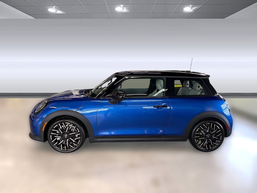 New 2026 MINI 2 Door Signature Plus Hatchback