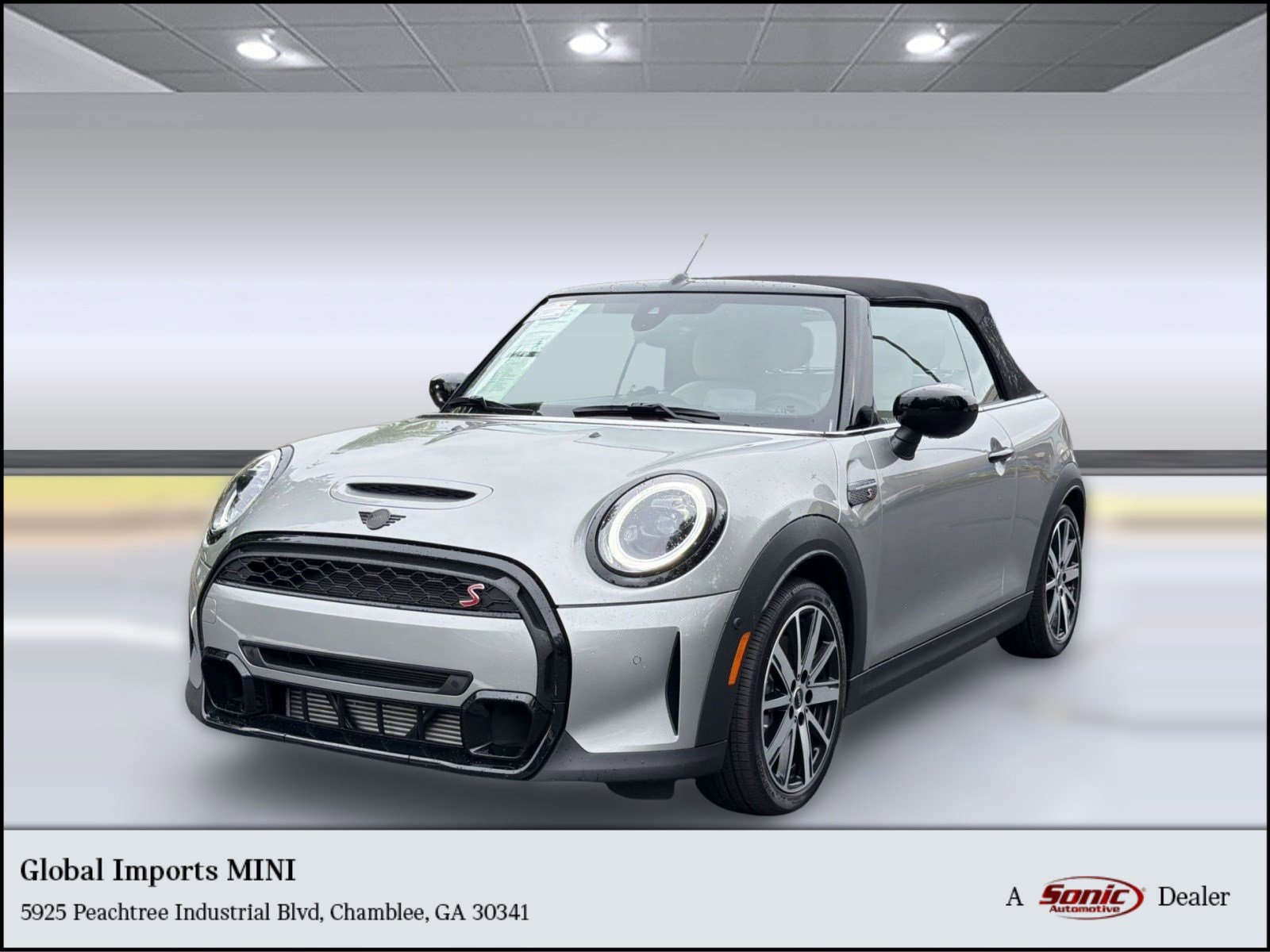 2024 MINI Convertible Cooper S's photo
