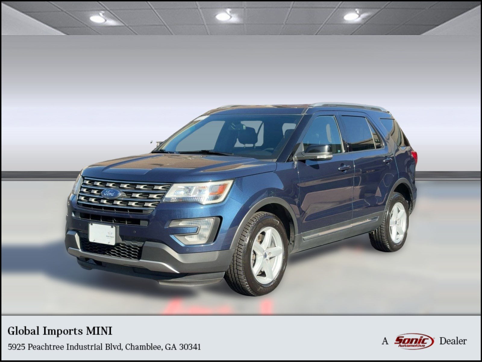 2017 Ford Explorer XLT's photo