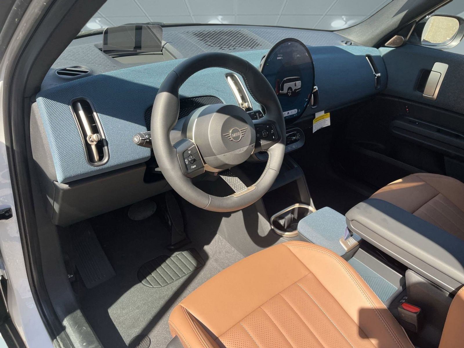 2025 Mini Countryman S ALL4 Iconic photo 3