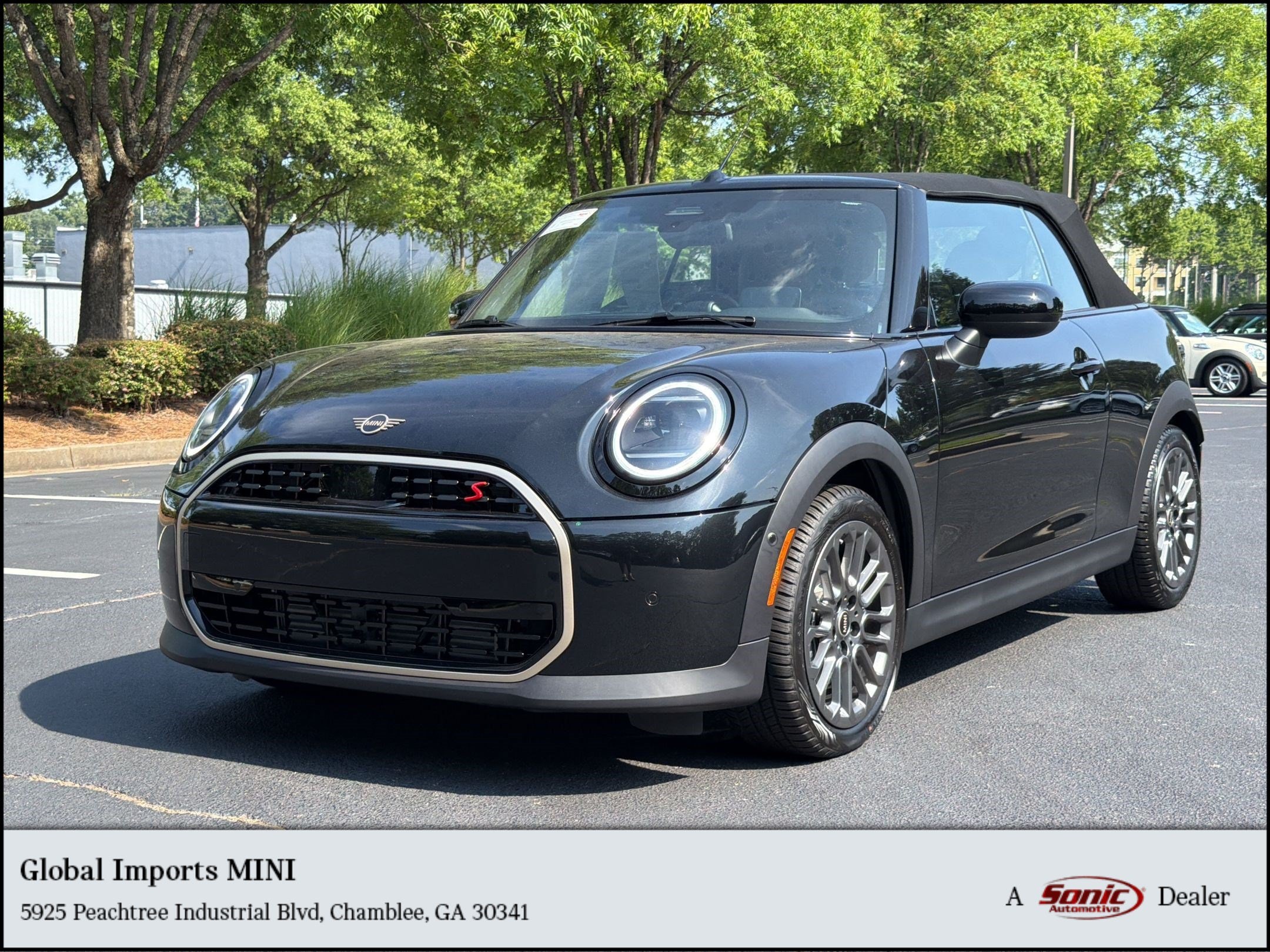 2026 MINI Convertible Cooper S's photo