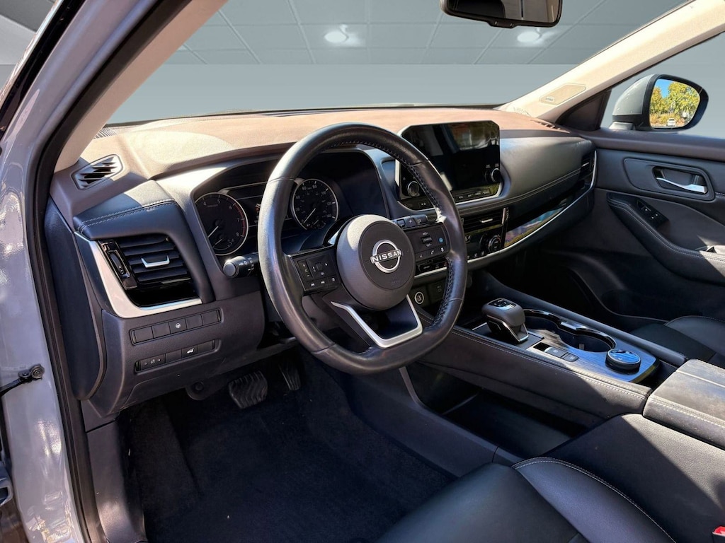 Used 2023 Nissan Rogue SL SUV