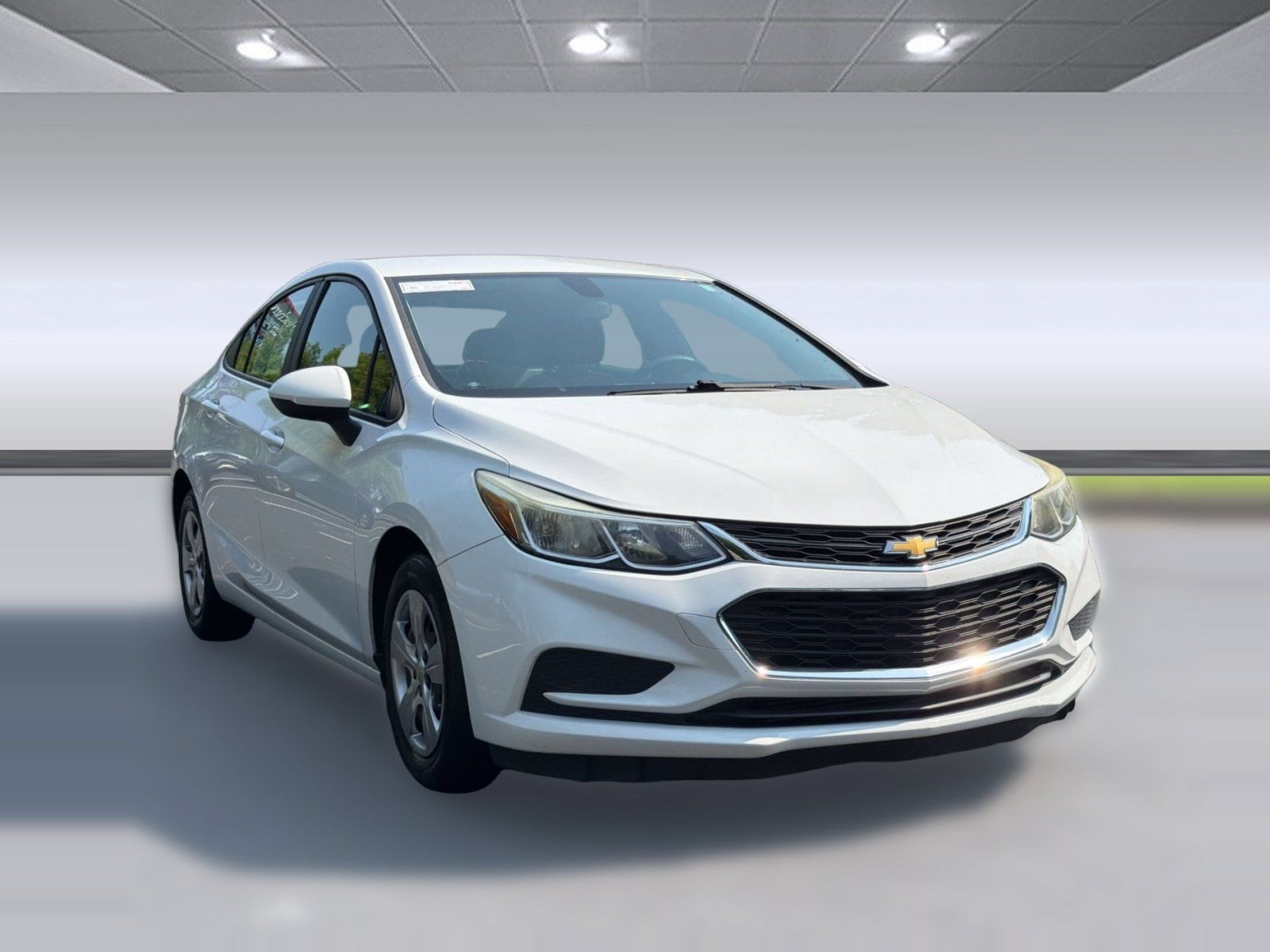 Cruze LS Auto Sedan