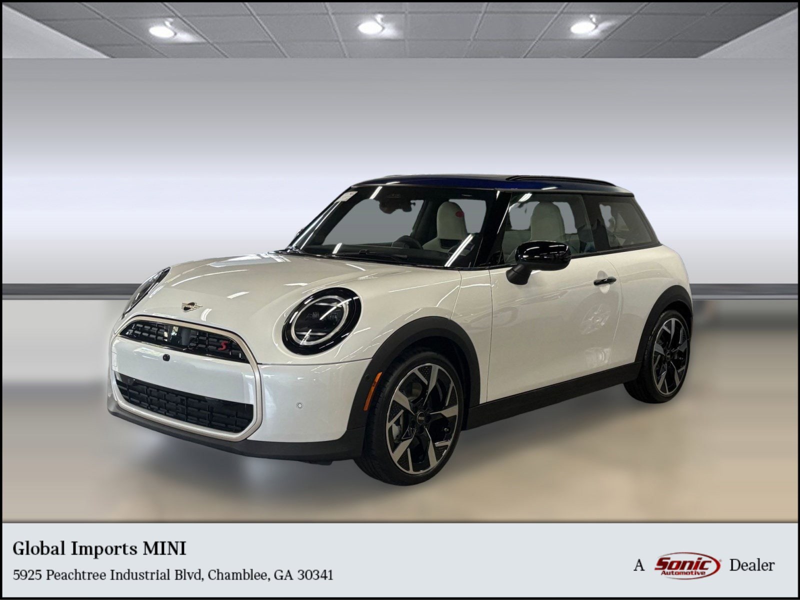 2026 MINI Hardtop 2 Door S's photo