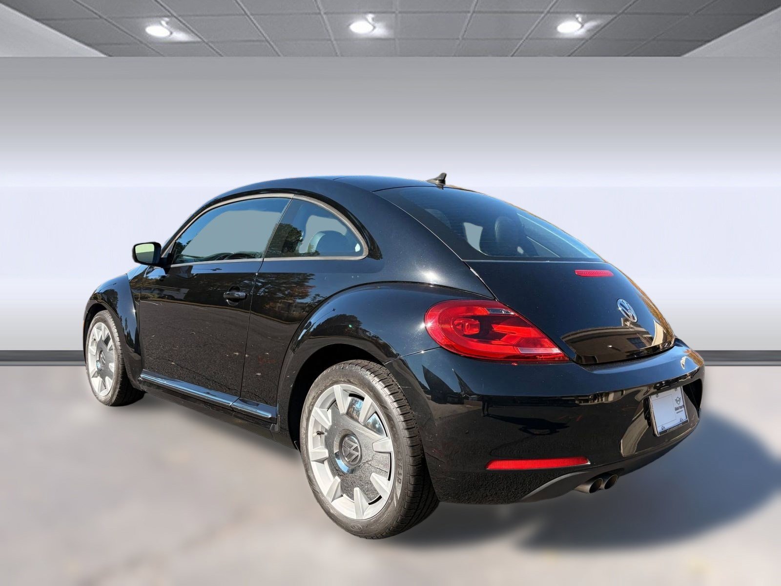 2013 Volkswagen Beetle 2.5L photo 3