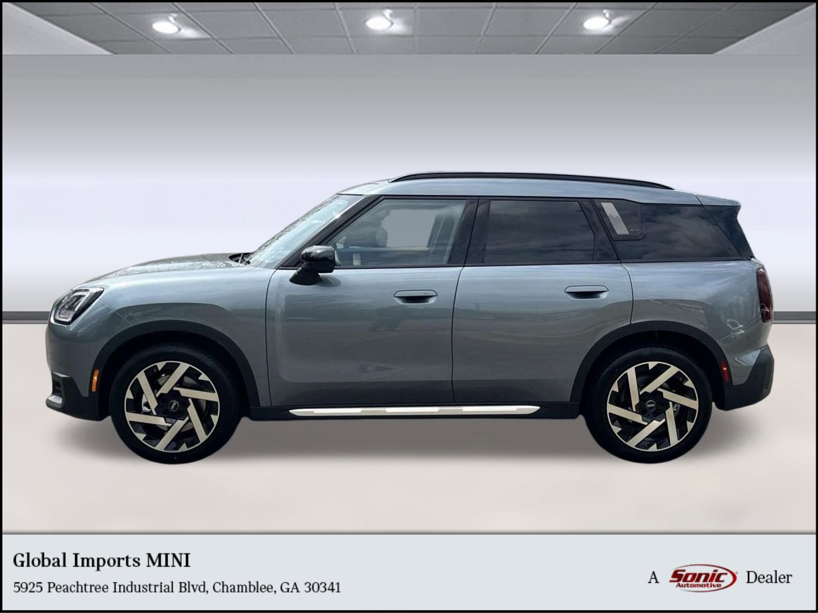 2025 MINI Countryman S's photo