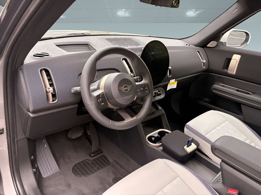 New 2026 MINI Countryman Iconic SUV